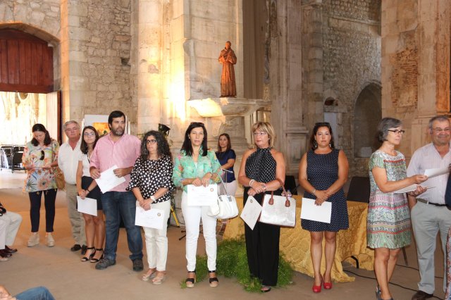 projeto escola com livros 023